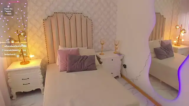 Snapshot of Pia_Johnson_ chatting on 03.07.25 Pia Johnson online show from 03.07.25