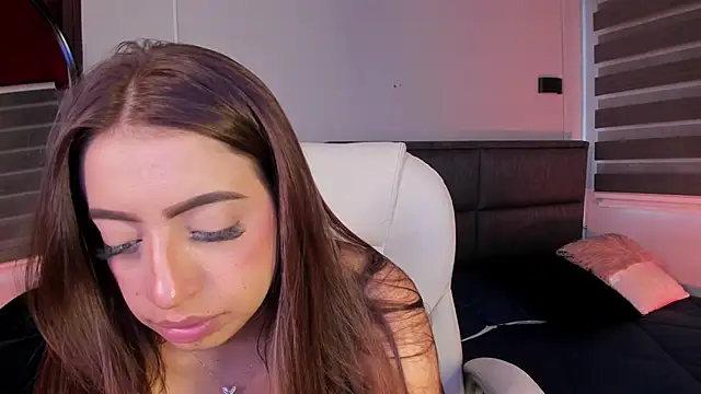 MERIDA TAYLOR online show from 01.13.25