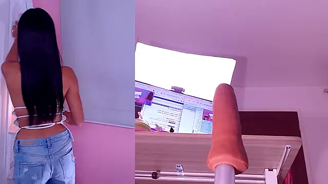 Snapshot of Sweet_Susie_ chatting on 02.17.26 Sweet Susie online show from 02.17.26