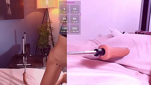 Snapshot of Sweet_Susie_ chatting on 03.01.26 Sweet Susie online show from 03.01.26