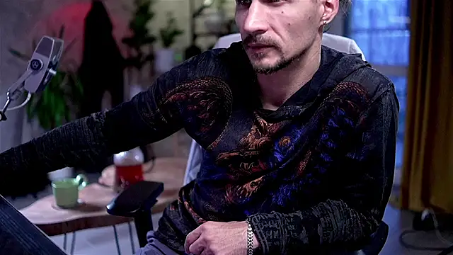 Snapshot of lord_shiva_ chatting on 10.16.25 lord shiva online show from 10.16.25