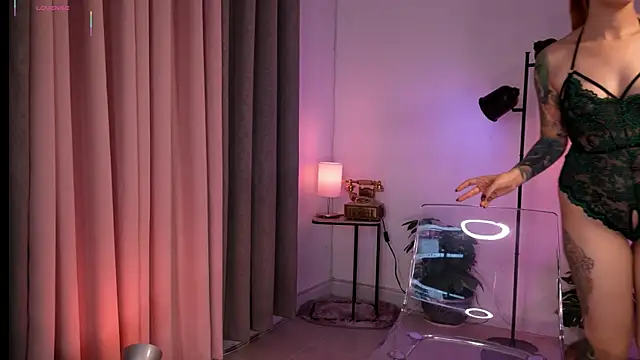 RedJasmine  online show from 04.25.26