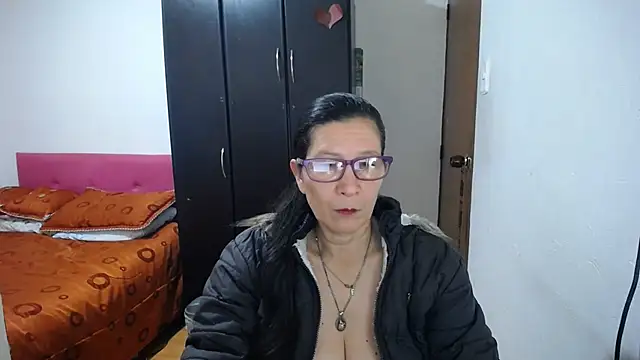 Snapshot of latin49 chatting on 07.01.26 latin49 online show from 07.01.26