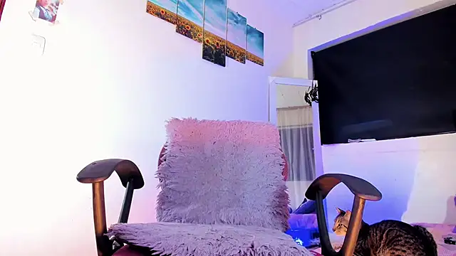 lesly xx online show from 01.15.25