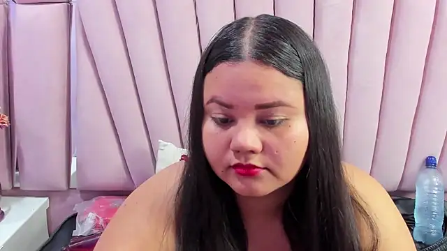 Snapshot of ValenTitis chatting on 01.09.25 ValenTitis online show from 01.09.25