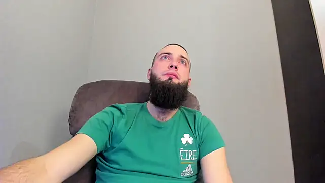 Snapshot of A_____________ chatting on 02.09.25 A online show from 02.09.25