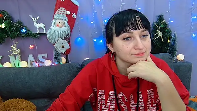 NinaFlawlees online show from 12.02.24