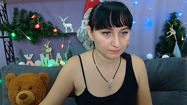 NinaFlawlees online show from 12.03.24