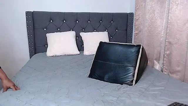 Snapshot of CanndyBrunett chatting on 02.21.26 CanndyBrunett online show from 02.21.26