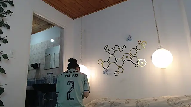 adriscute online show from 03.06.25