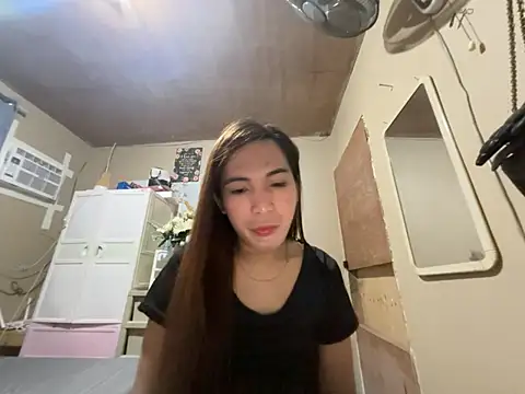 Snapshot of Msyensmith chatting on 07.16.26 Msyensmith online show from 07.16.26