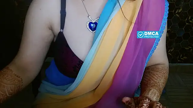 Snapshot of KinderrJoy chatting on 10.09.25 KinderrJoy online show from 10.09.25