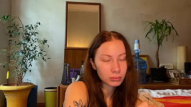 elfess online show from 09.26.25