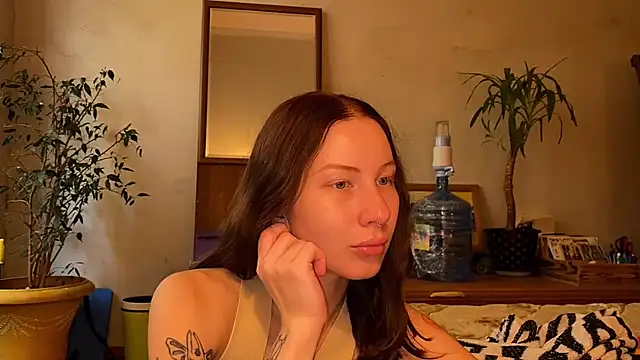 elfess online show from 10.10.25