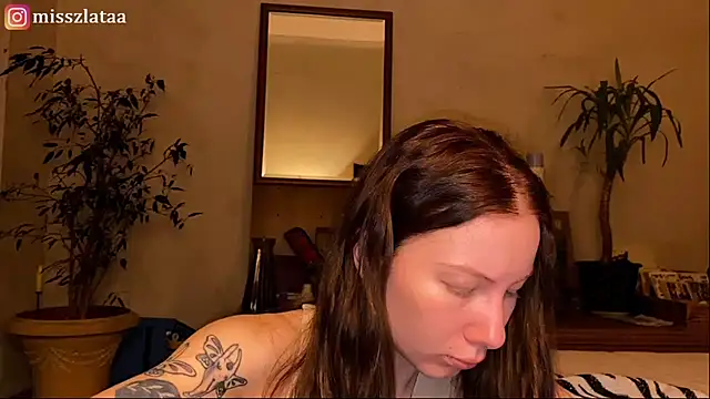 elfess online show from 11.13.25