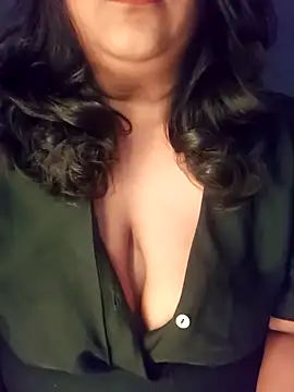 Snapshot of sassy_horny chatting on 01.16.25 sassy horny online show from 01.16.25