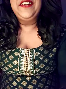 Snapshot of sassy_horny chatting on 03.21.25 sassy horny online show from 03.21.25