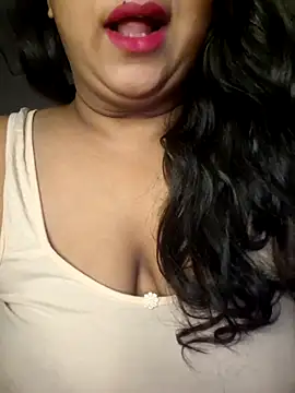 Snapshot of sassy_horny chatting on 09.12.25 sassy horny online show from 09.12.25