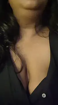 Snapshot of sassy_horny chatting on 10.17.25 sassy horny online show from 10.17.25