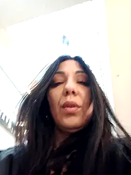 LeticiaWoods online show from 01.22.25