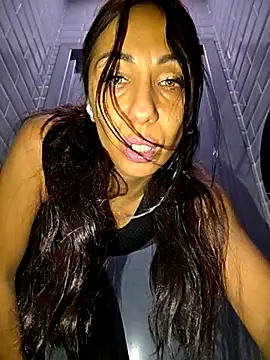 LeticiaWoods online show from 10.22.25