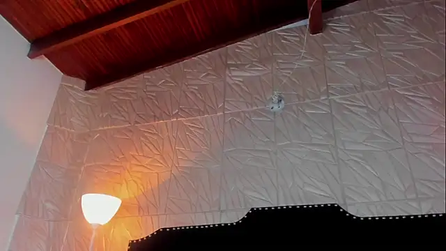 JennyRouse01 online show from 11.24.25