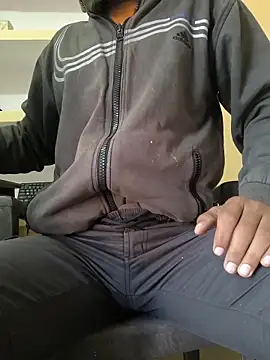 Im Aryan online show from 12.20.25