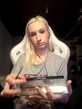 bunnydark00 online show from 11.09.25