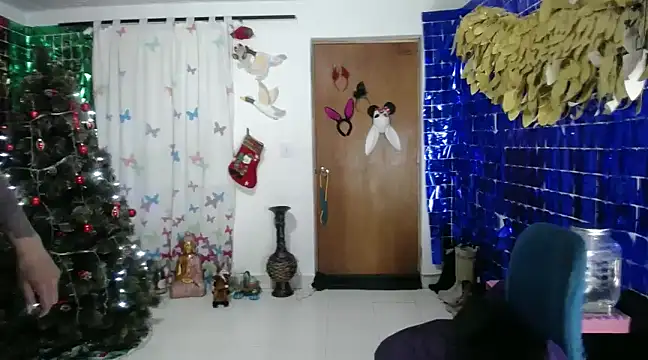 Snapshot of Sweett_Anya chatting on 01.01.25 Sweett Anya online show from 01.01.25