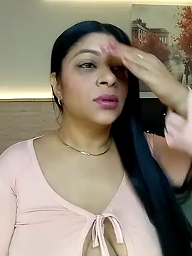 Lashmy111 online show from 11.16.25