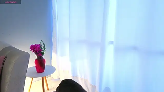 Snapshot of BrookeMiller chatting on 10.21.25 BrookeMiller online show from 10.21.25