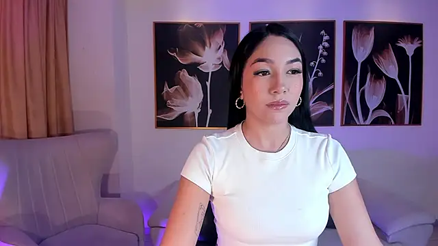 RossieRhoades online show from 10.18.25