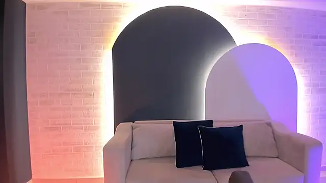 RossieRhoades online show from 10.23.25