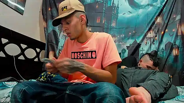 Snapshot of davidlatin66 chatting on 11.08.25 davidlatin66 online show from 11.08.25