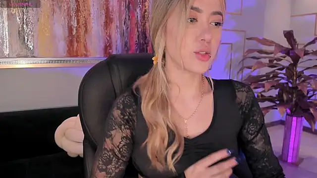 EveBensonX online show from 11.06.25