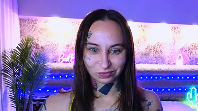 Snapshot of Cool_Freak_ chatting on 12.05.24 Cool Freak online show from 12.05.24