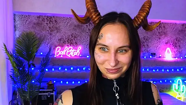 Snapshot of Cool_Freak_ chatting on 02.07.25 Cool Freak online show from 02.07.25