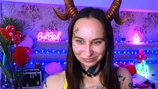 Snapshot of Cool_Freak_ chatting on 02.15.25 Cool Freak online show from 02.15.25