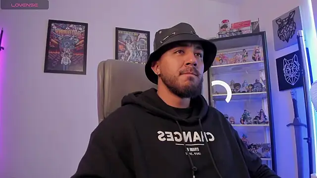 Snapshot of luck_spartans chatting on 10.09.25 luck spartans online show from 10.09.25