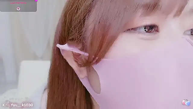 Snapshot of Yuu__k chatting on 10.01.25 Yuu k online show from 10.01.25