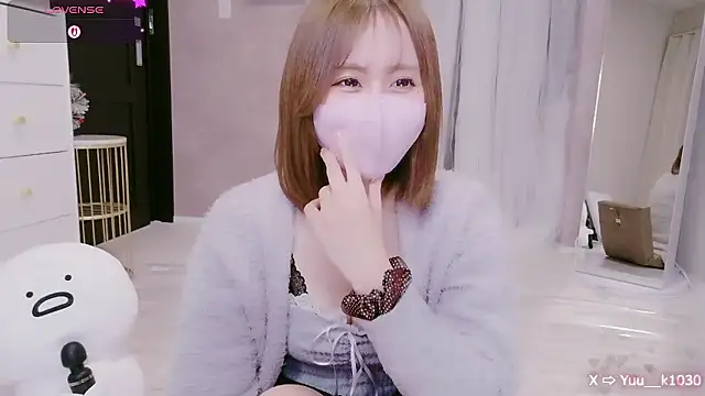 Yuu  k online show from 12.05.25