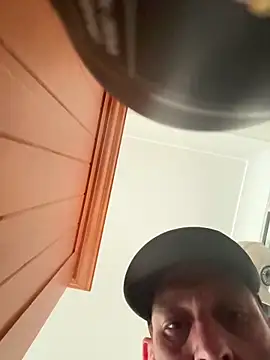 Rabbit2770 online show from 11.13.25