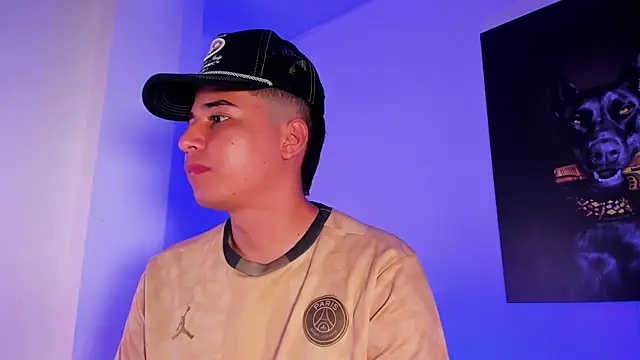 Snapshot of mastersboys chatting on 11.09.25 mastersboys online show from 11.09.25