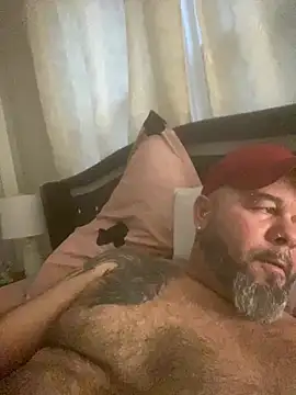 Snapshot of Cristian-Brayan chatting on 01.11.25 Cristian-Brayan online show from 01.11.25