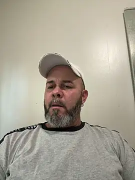 Snapshot of Cristian-Brayan chatting on 09.11.25 Cristian-Brayan online show from 09.11.25