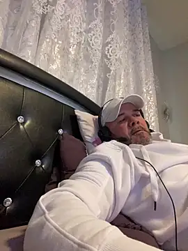 Cristian-Brayan online show from 04.05.26