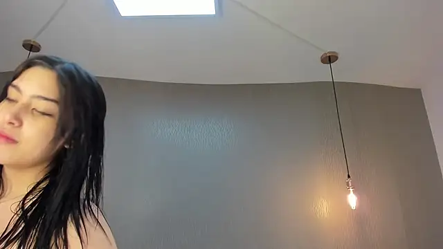Alexa Thaylor  online show from 12.24.24