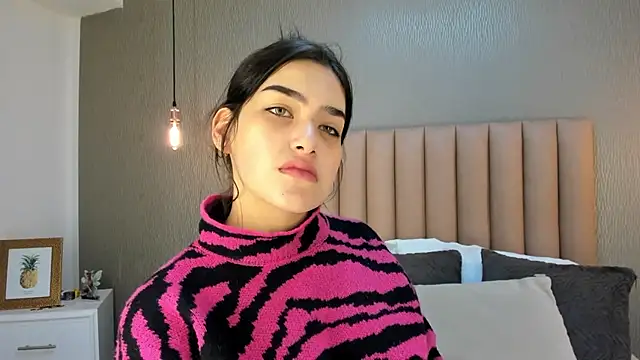 Alexa Thaylor  online show from 01.06.25