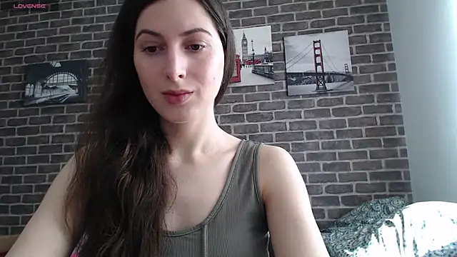  Hot Lady  online show from 12.25.24