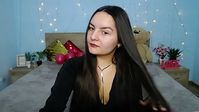 JasmineAsha online show from 01.25.25